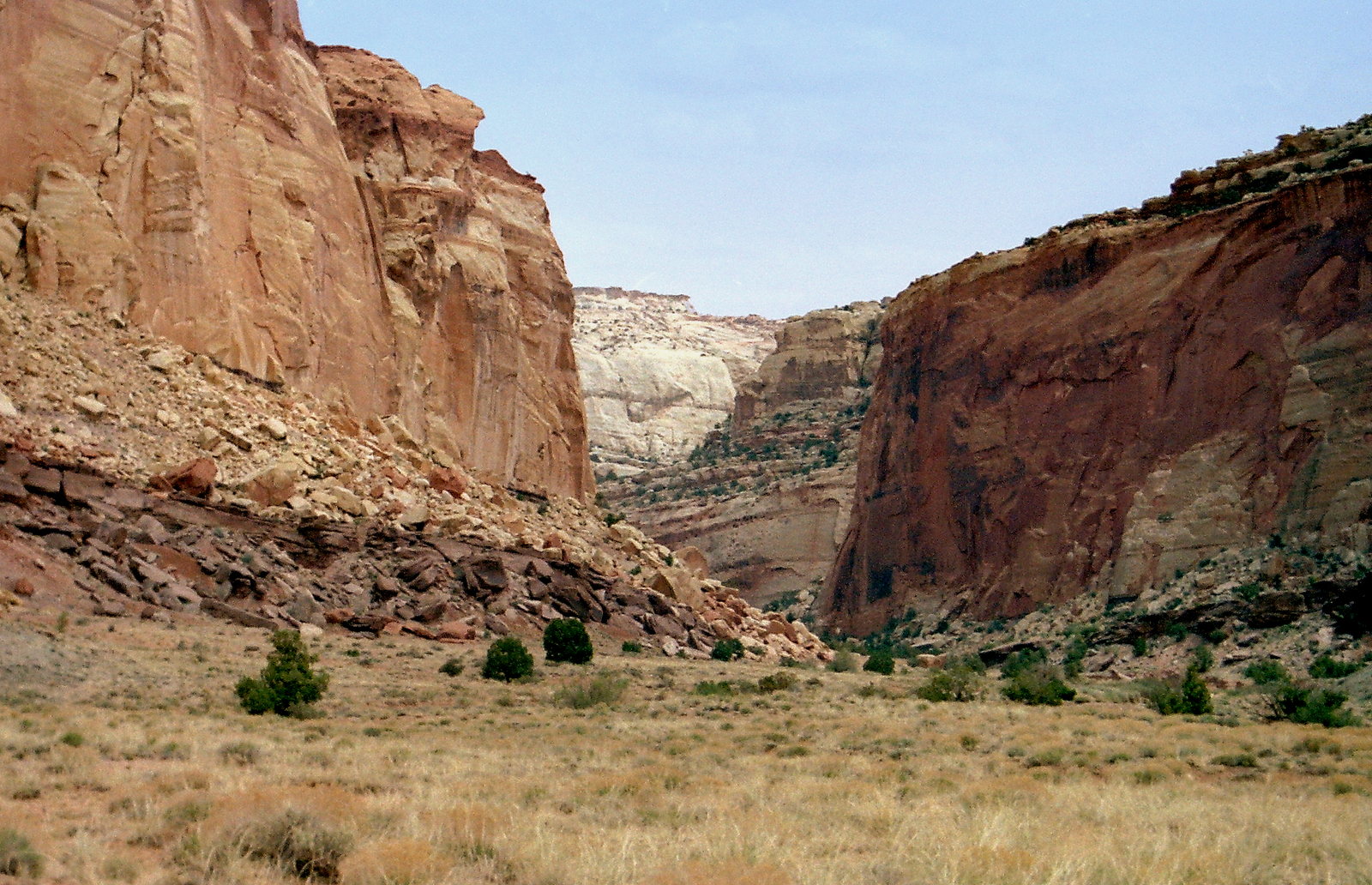 Sandstone walls along the scenic landscape of Capitol Reef National Park