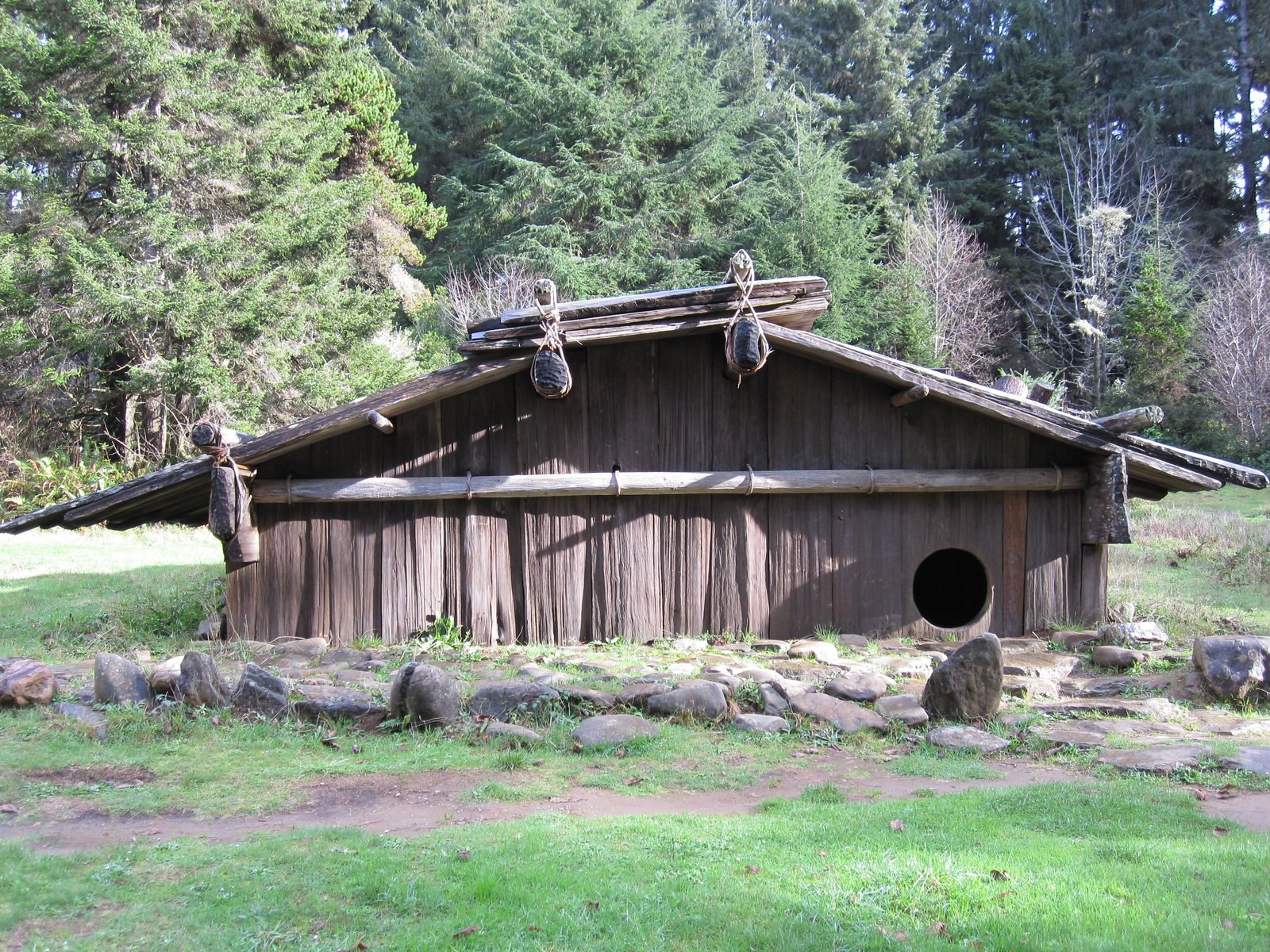 Yurok-style plank house at Sumêg Village in Sue-meg State Park